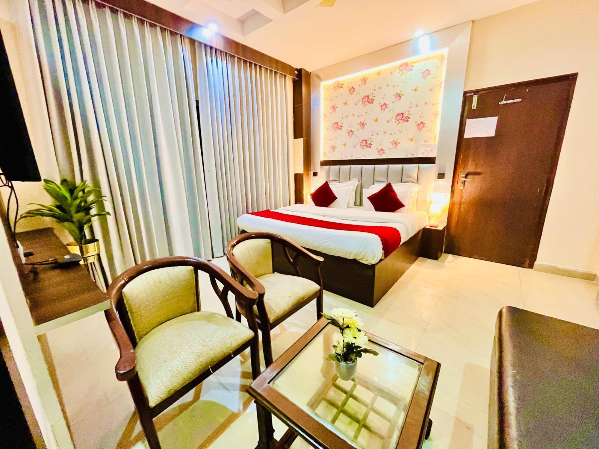 The Ramawati - A Four Star Luxury Hotel Near Ganga Ghat Haridwār Dış mekan fotoğraf